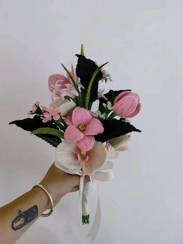 black and pink wedding flower bouquet